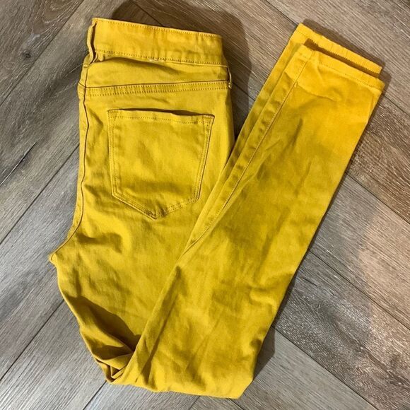 Old Navy Rockstar Midrise Pants - Picture 1 of 4